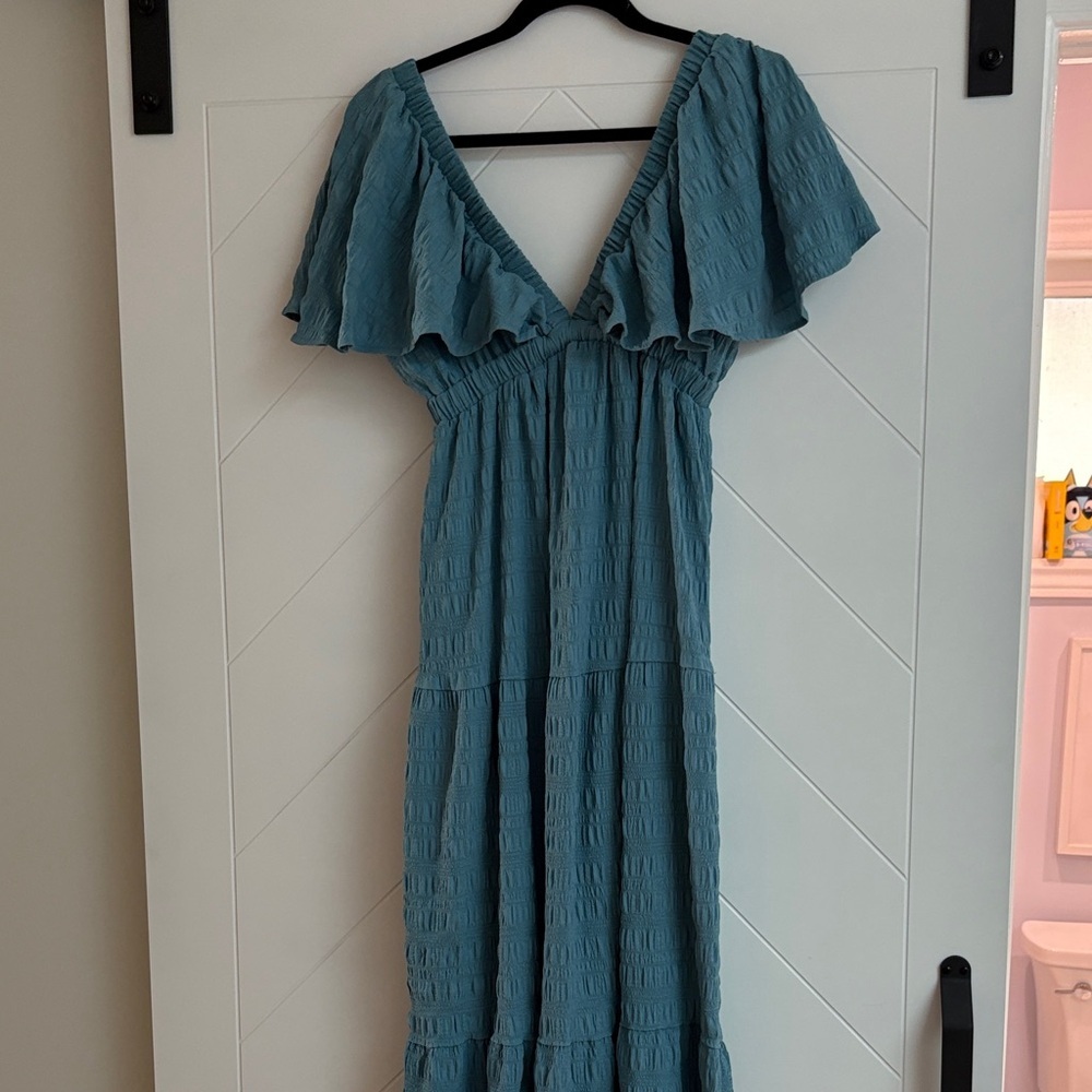 Elegant Blue Ruffle Maxi Dress​